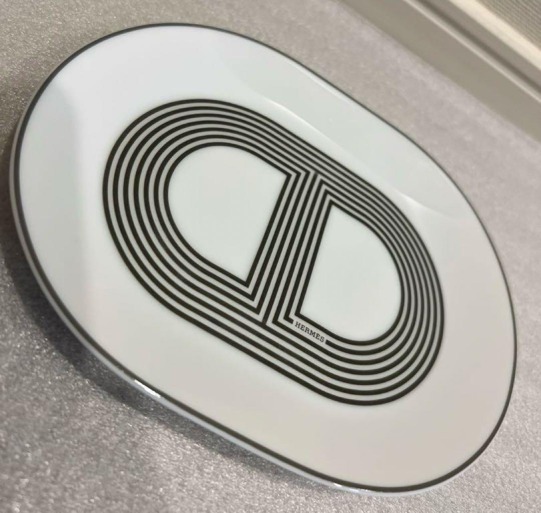 廃盤　HERMESラリー オーバルプレートミニ15cm