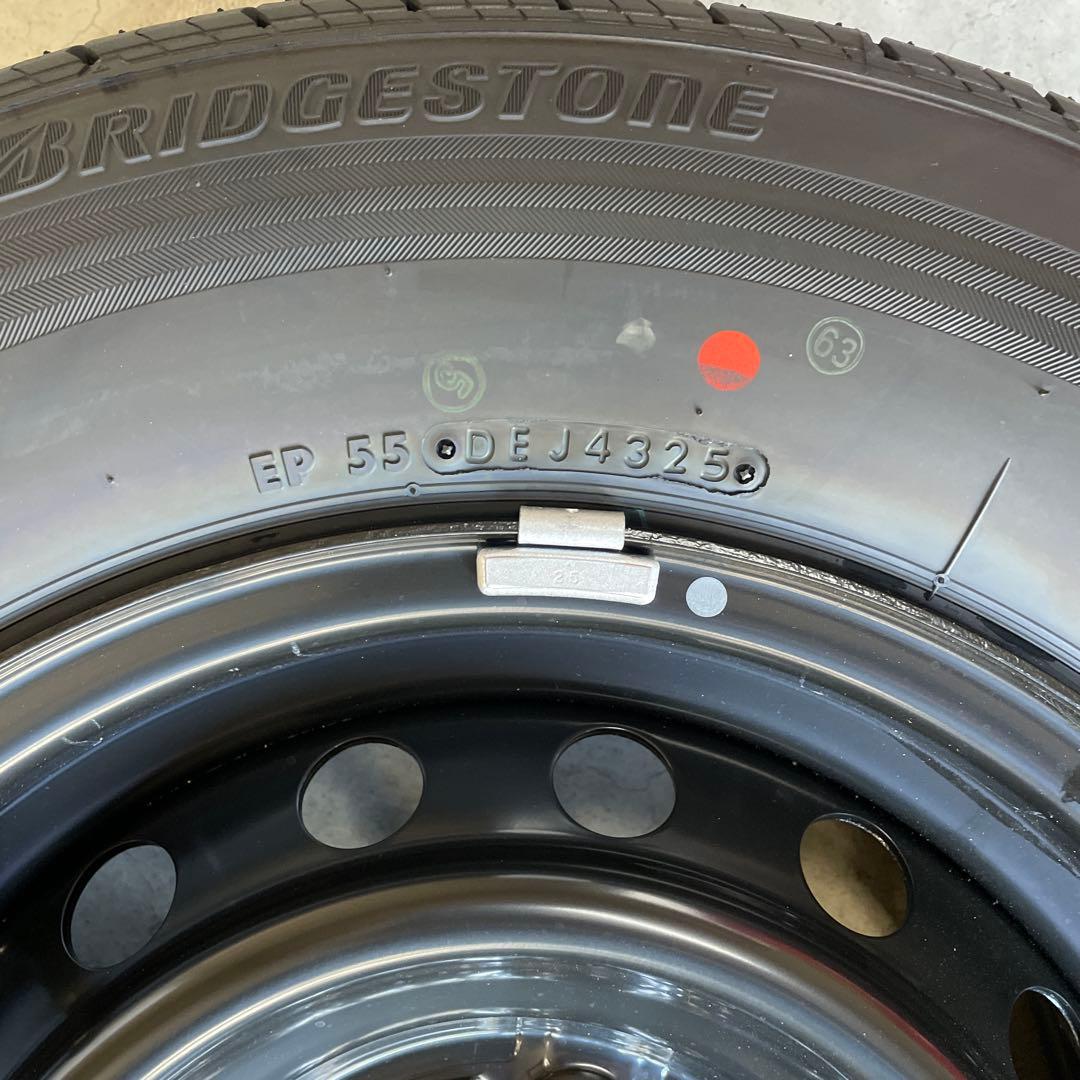 ハイエース新車外し　15インチタイヤホイール ホイールカバーセット