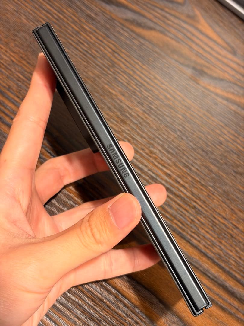 【美品】Galaxy Z Fold7 国内版SIMフリー ＋ PITAKAケース