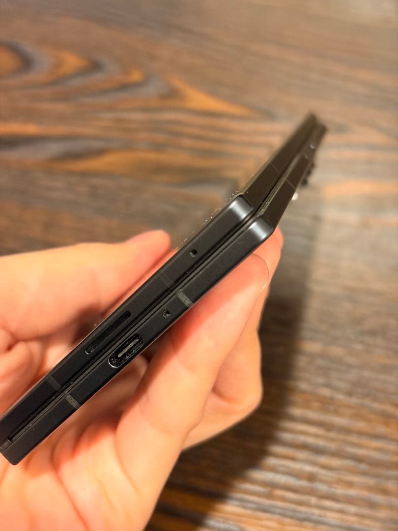 【美品】Galaxy Z Fold7 国内版SIMフリー ＋ PITAKAケース