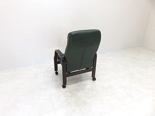 FUJI FURNITURE/冨士ファニチア キャスター付きリクライニングチェア