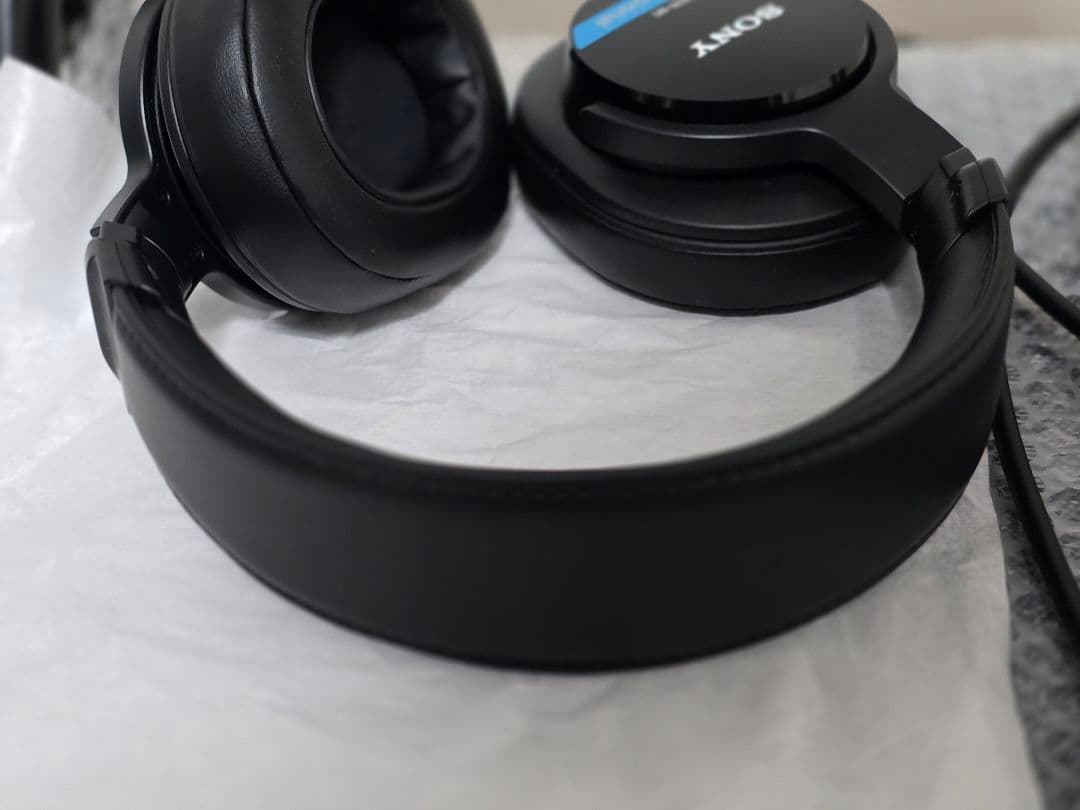 SONY MDR-M1 ヘッドホン