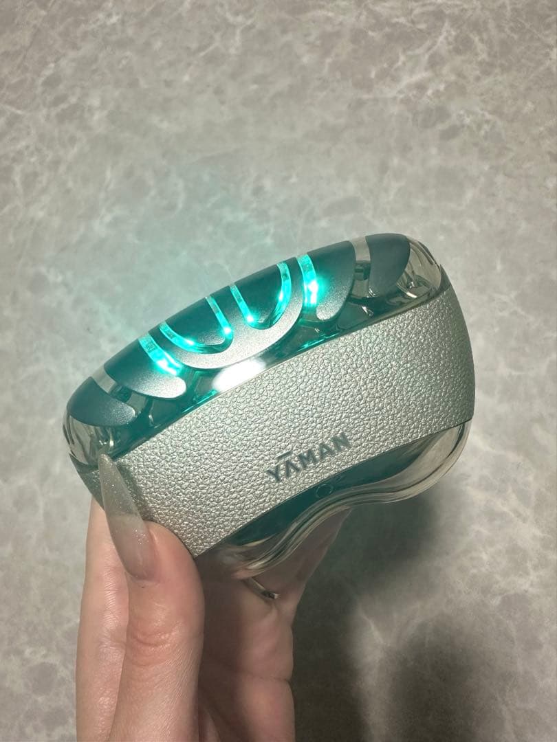 【新品・未使用】YA-MAN 美顔器 YJFD1N ゴールド