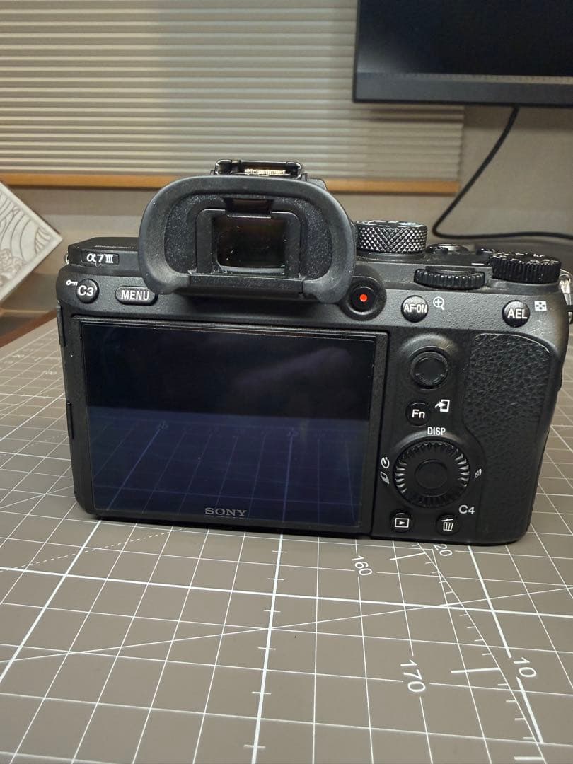 SONY α7 III ミラーレス一眼 本体　a7 ⅲ