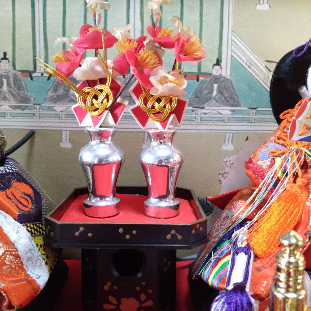 伝統的なひな人形 　　50年以上前のものなので箱が少し傷んでます。