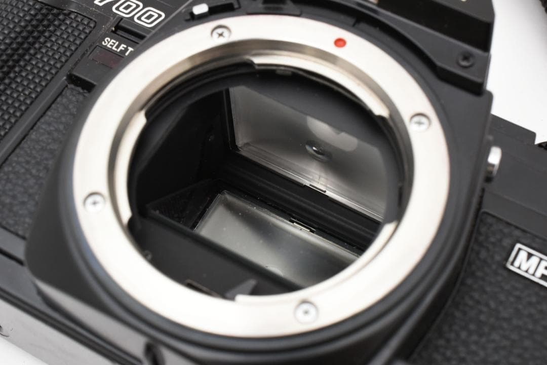 【美品・動作確認済】MINOLTA X-700 ブラック ケース付き #D04