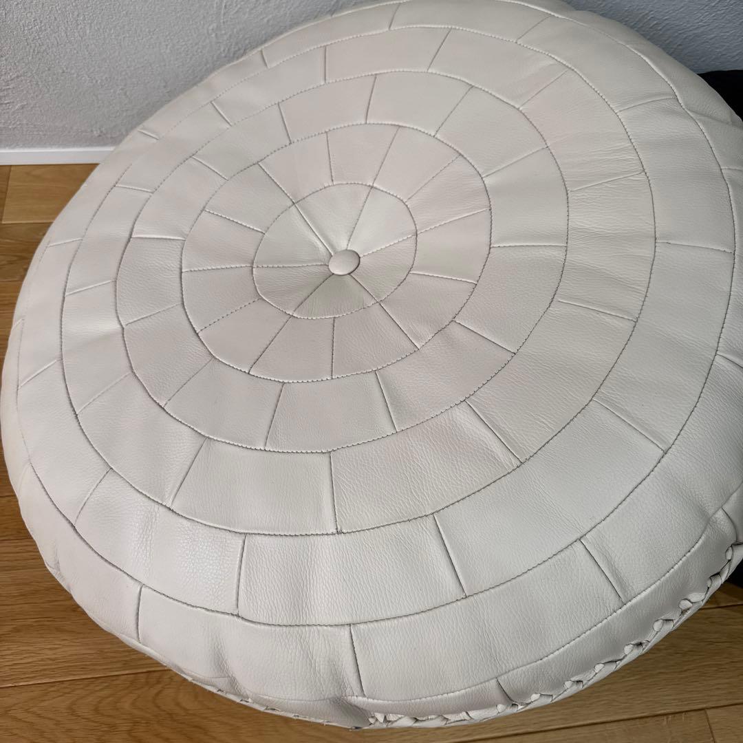 カンディハウス　レザークッション　革クッション　アイボリー