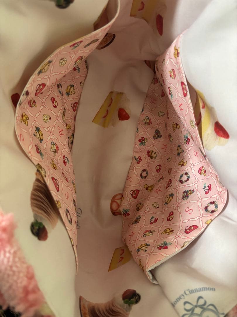 専用です❣️コヤンイサムチョン　ラウンド型トートバッグ　マーガレット&ソフィー