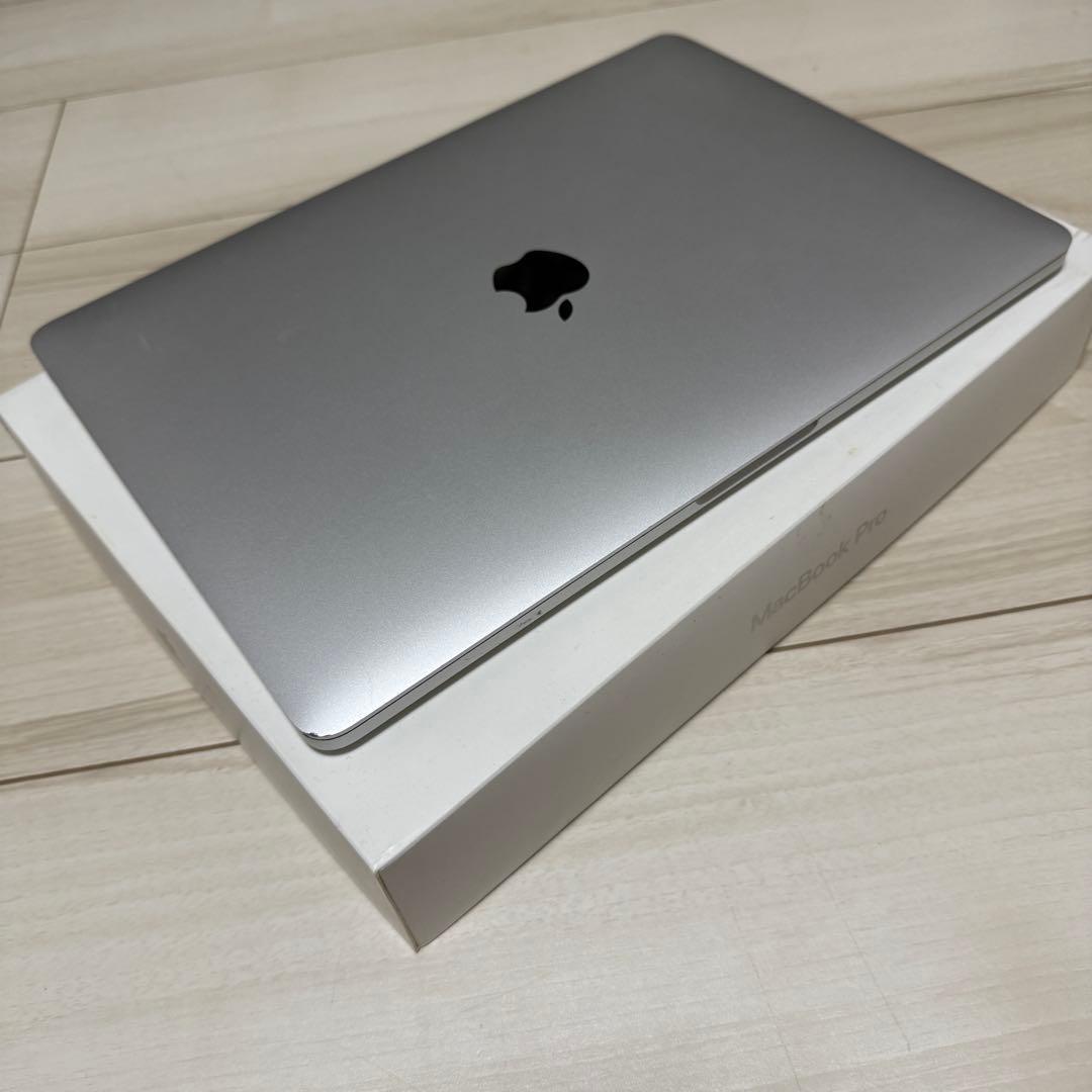 【美品】MacBook Pro 13-inch 初期化済