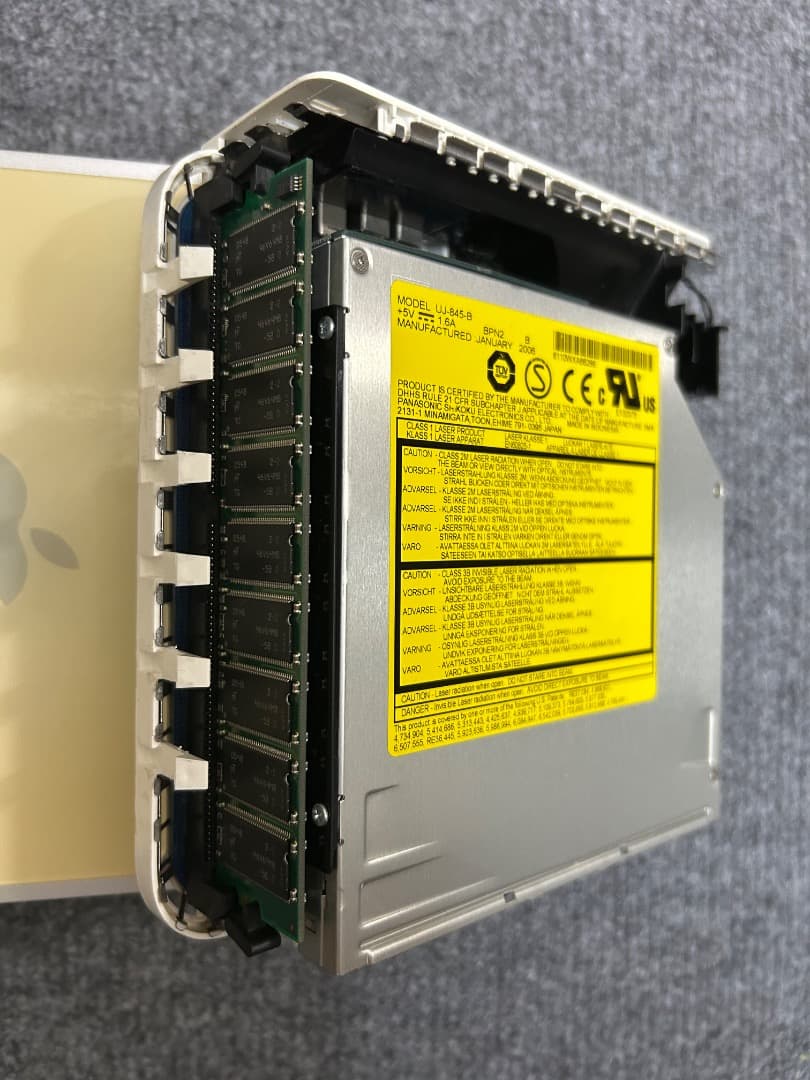 Mac mini 初代2005 PPC G4 1.42 1Gb 80Gb 優良品