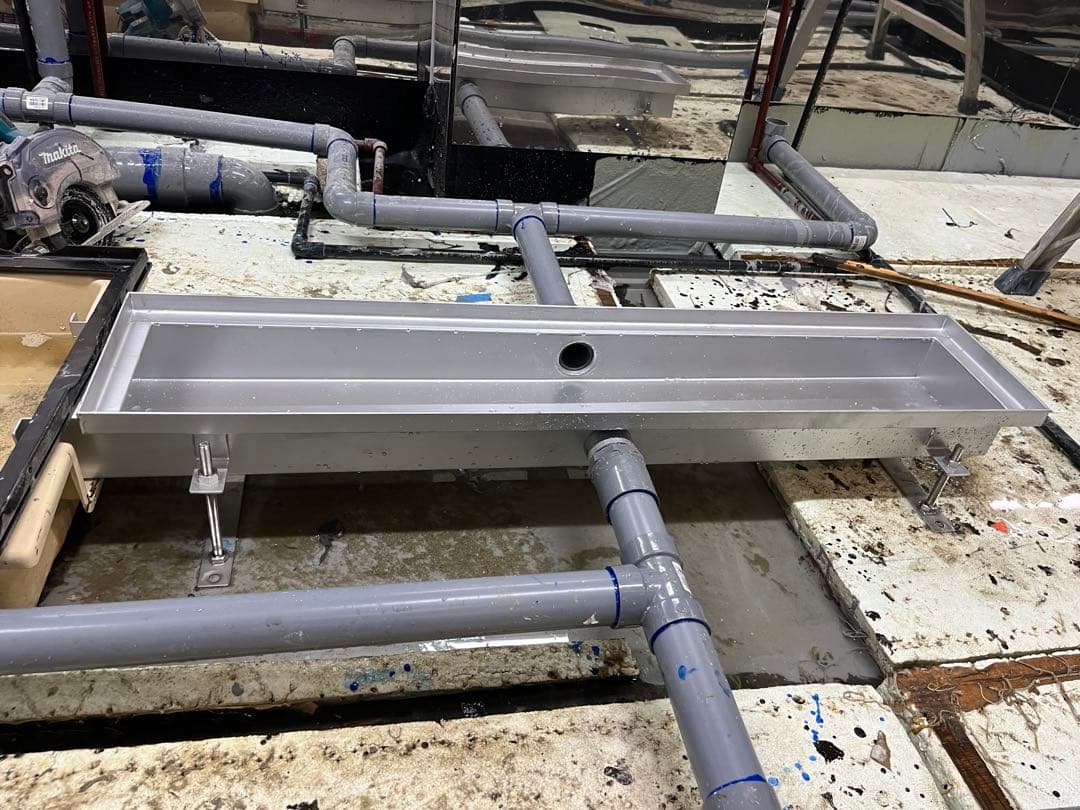 ステンレス製　厨房用排水側溝（B品瑕あり）