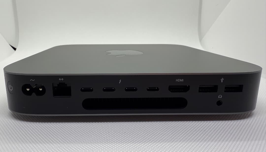 【最終値下げ】Mac mini 2018 i3 / 32GB / 256GB
