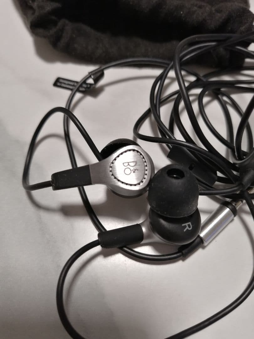 Bang&Olufsen 有線イヤホン