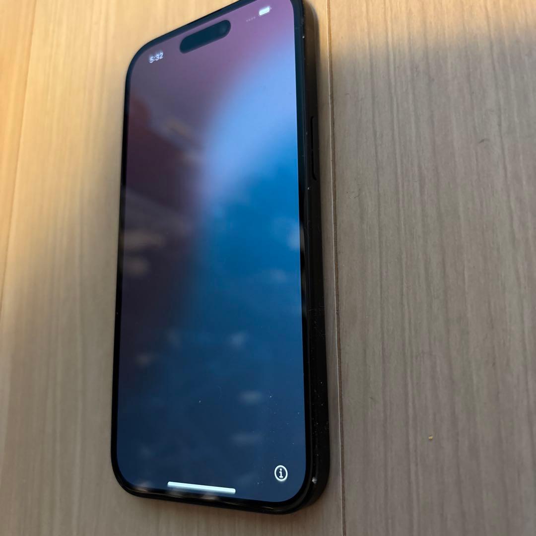 iPhone 15 256GB - ブラック - Simフリー