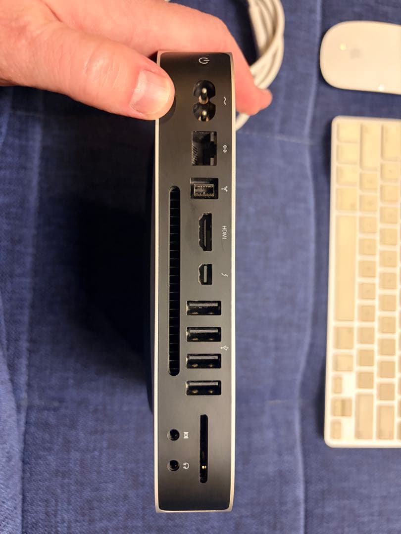 Apple Mac mini ワイヤレスキーボード・マウスセット