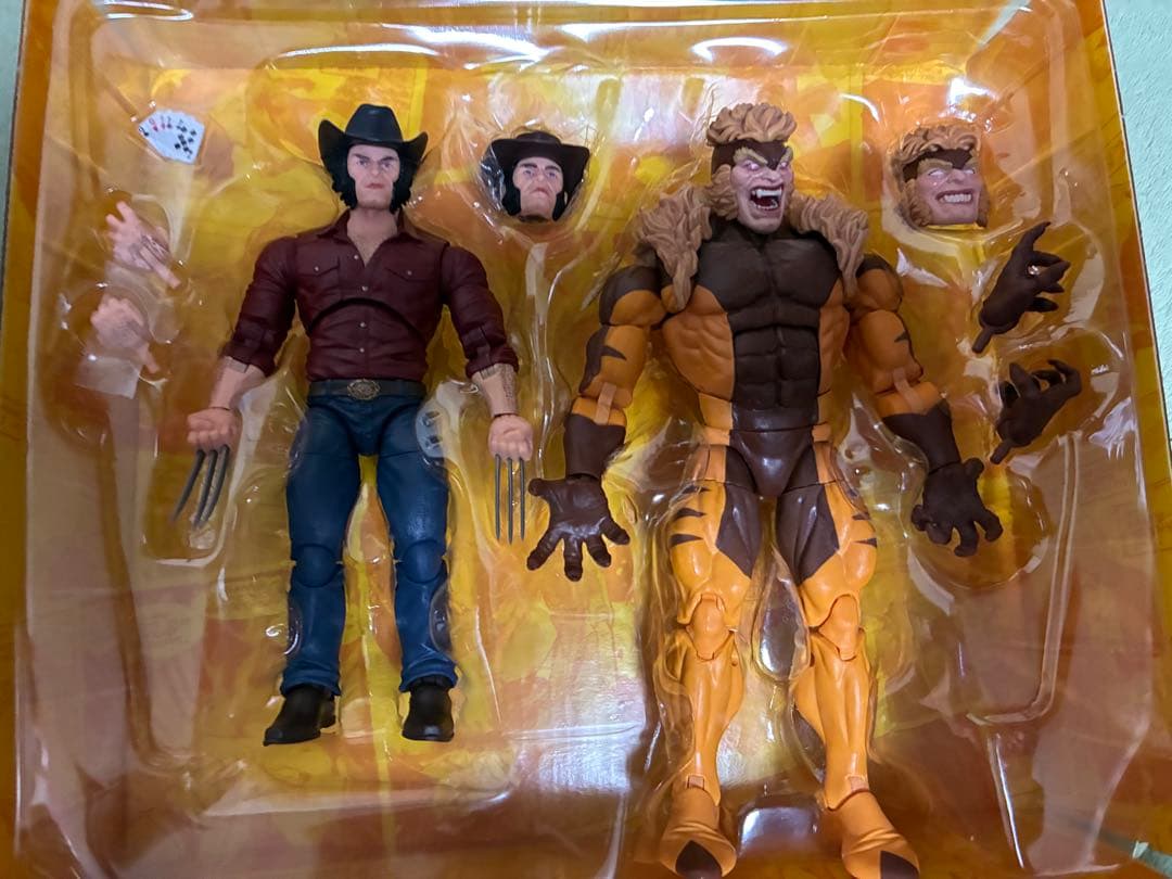 マーベルレジェンド　ローガン vs セイバートゥース　2パック　ウルヴァリン