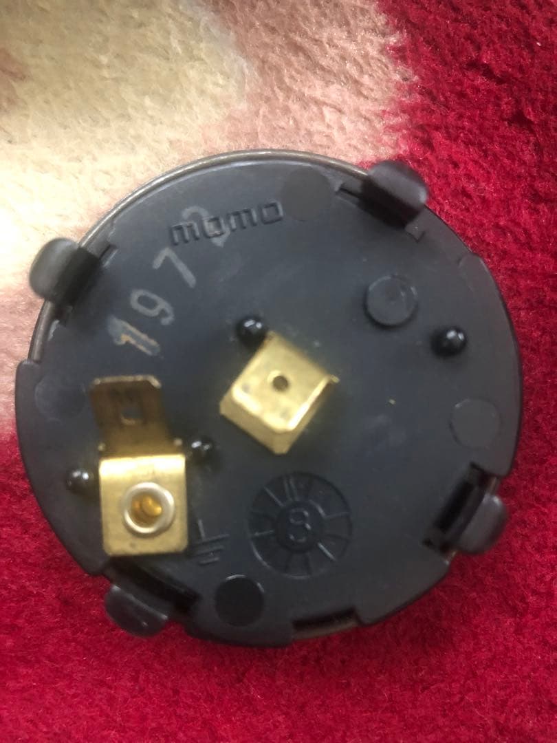 送料込み momo RACE ステアリング 35㎝