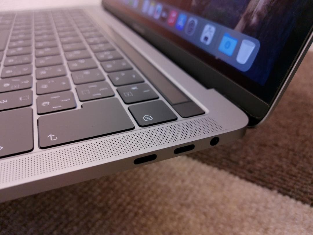 MacBook Pro 2019 A1989 13㌅ 『充放電31回』