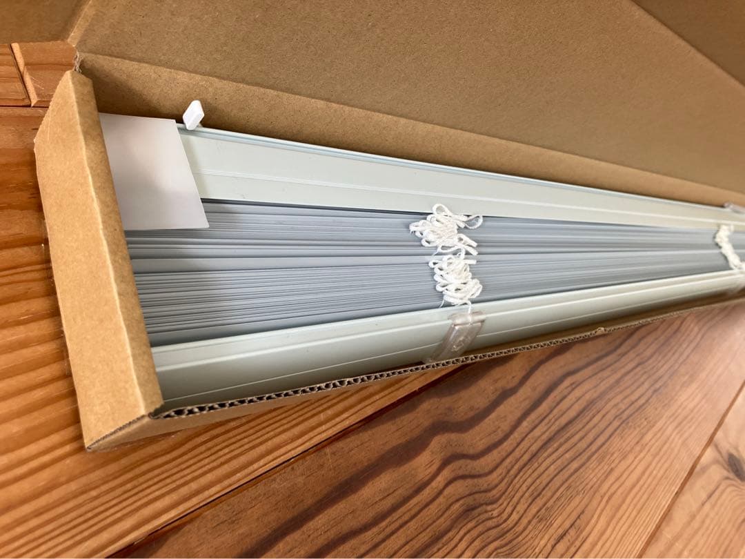 【新品未使用】つっぱりブラインド/立川機工　ミリオンシリーズ