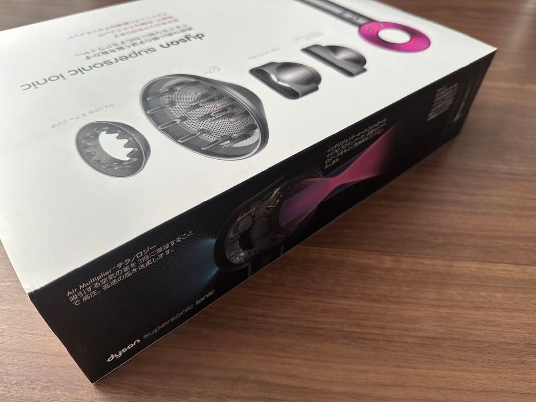 【新品未使用】ダイソンSupersonic Ionic HD03 ULF IIF