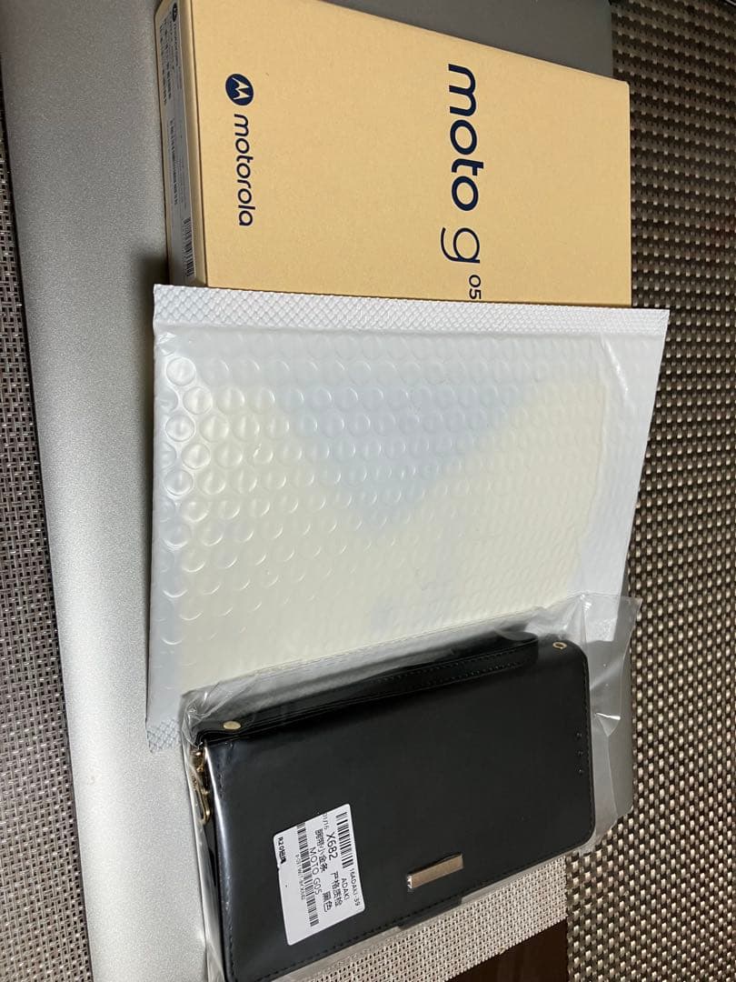 motorola moto g 05 フレッシュラベンダーケース付き