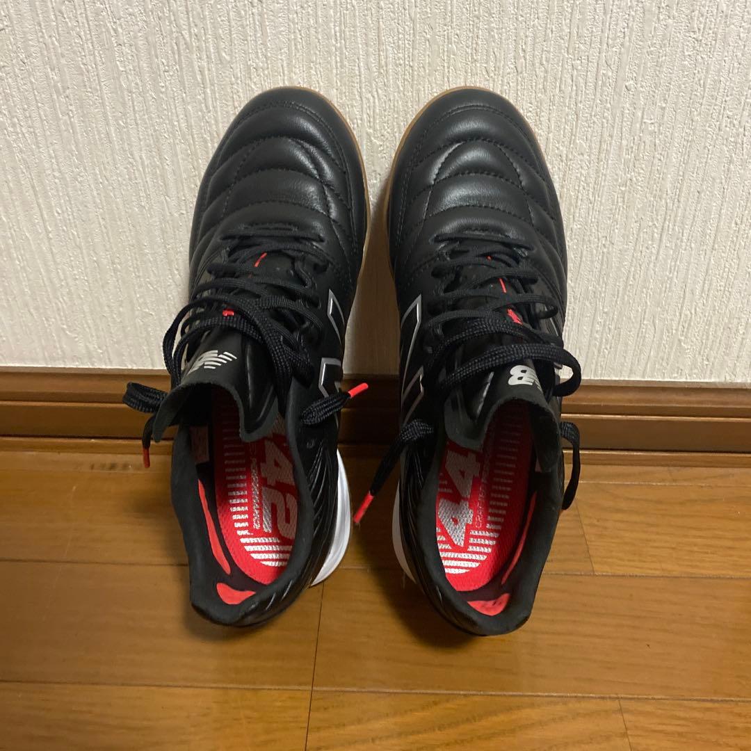 【即日発送可】フットサルシューズ　25cm New Balance
