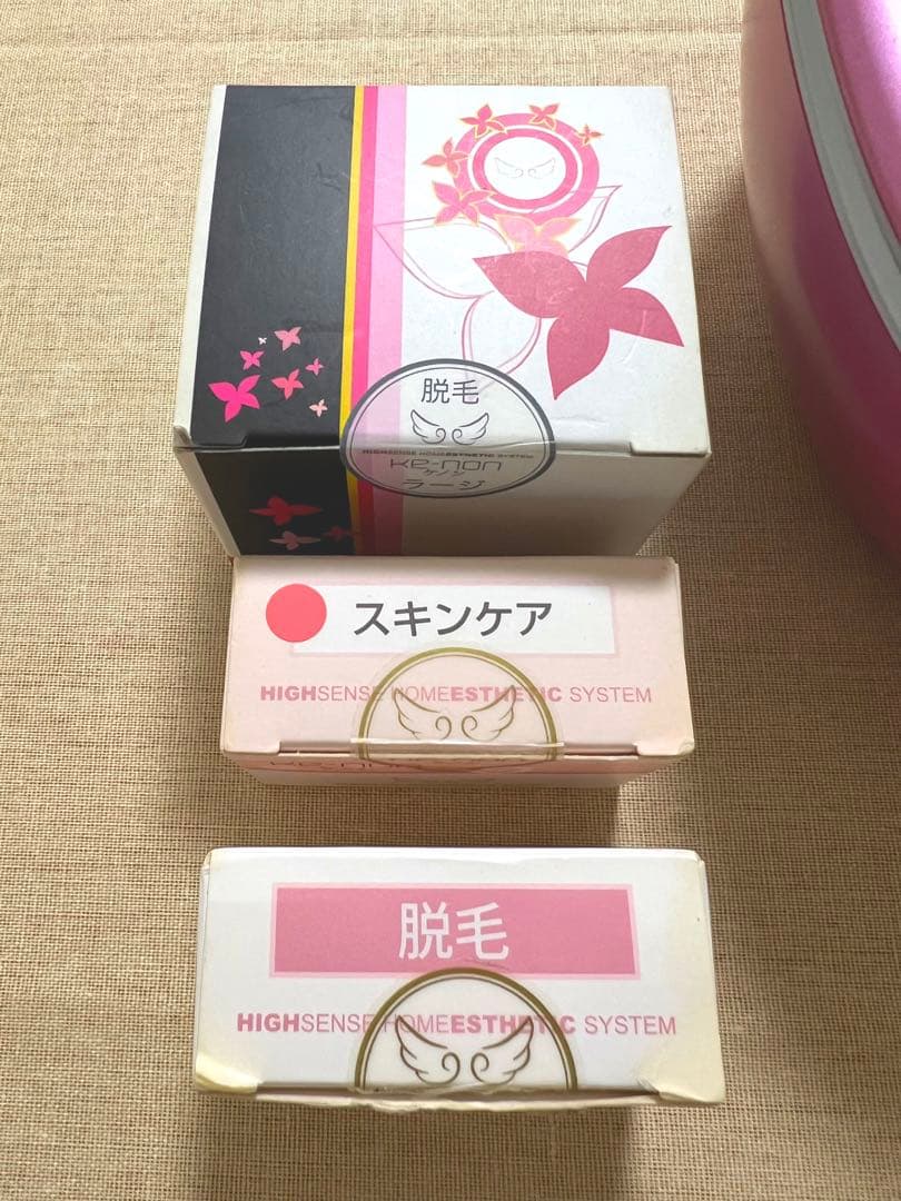 ケノン　全身脱毛器　ピンク