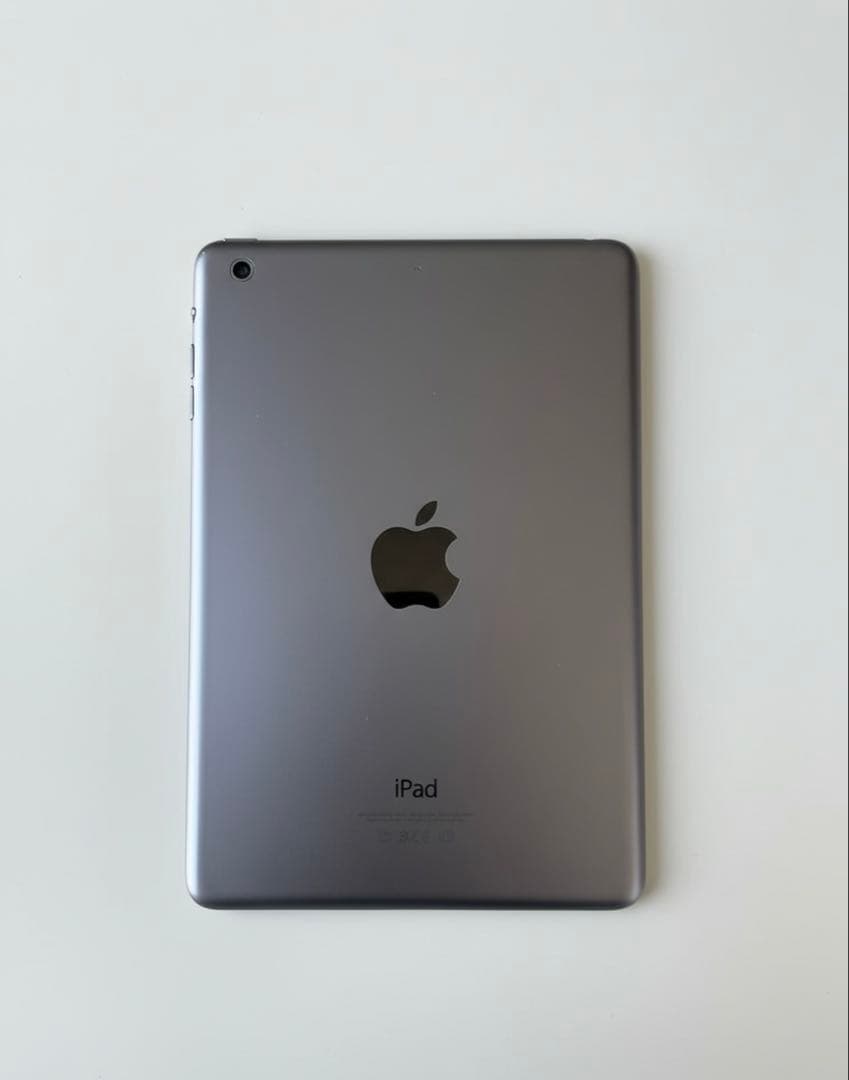 Apple iPad mini2スペースグレー
