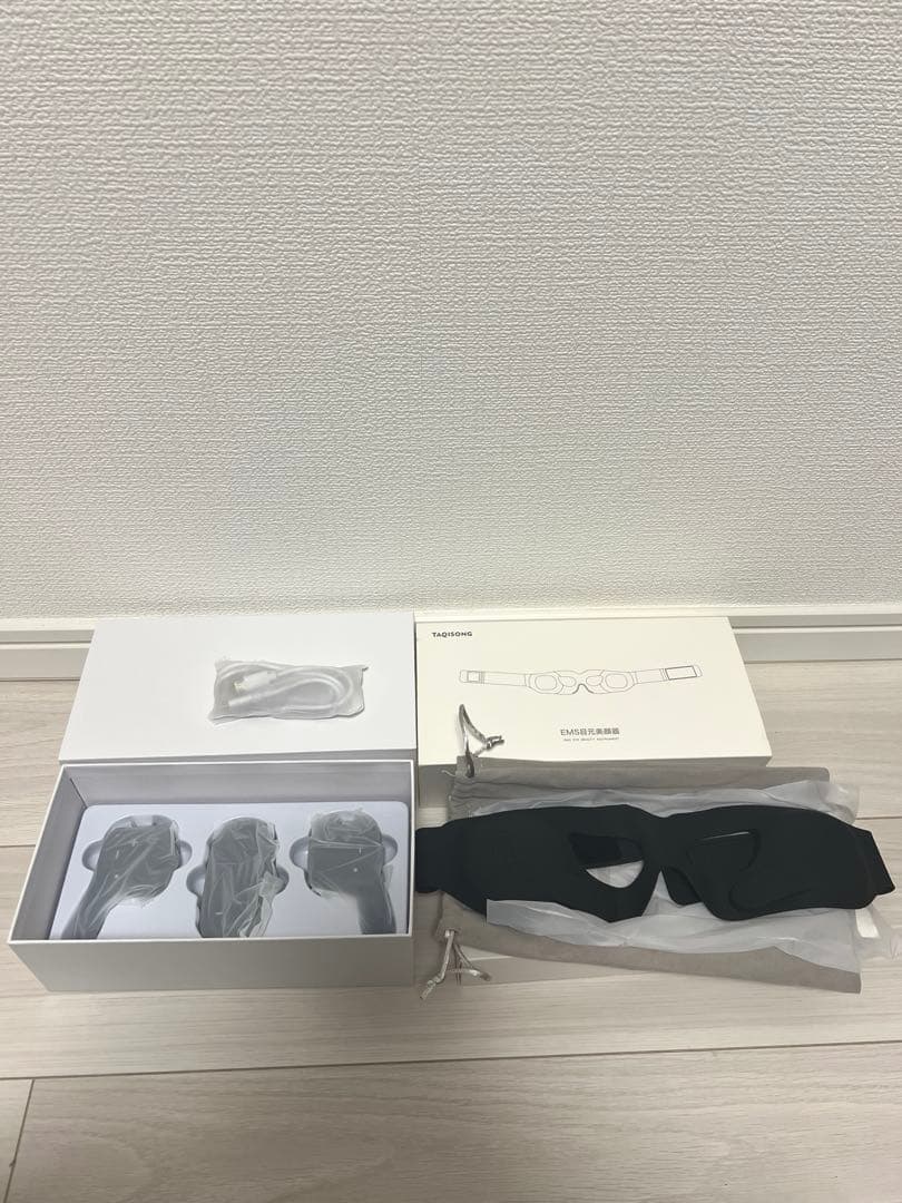 【美品】 NOVASKO 目元美顔器