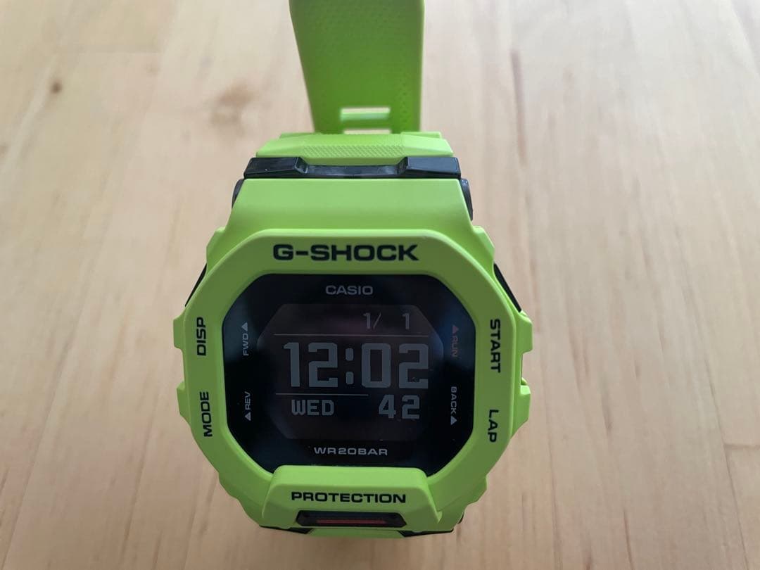 G-SHOCK CASIO デジタル 腕時計 ネオンイエロー　GBD-200-9
