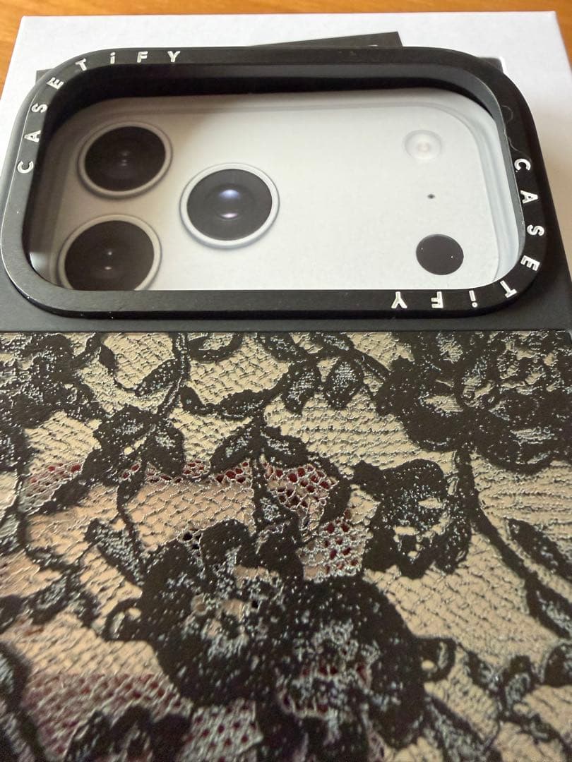 ケースティファイ✳︎iPhone17promaxミラーケース