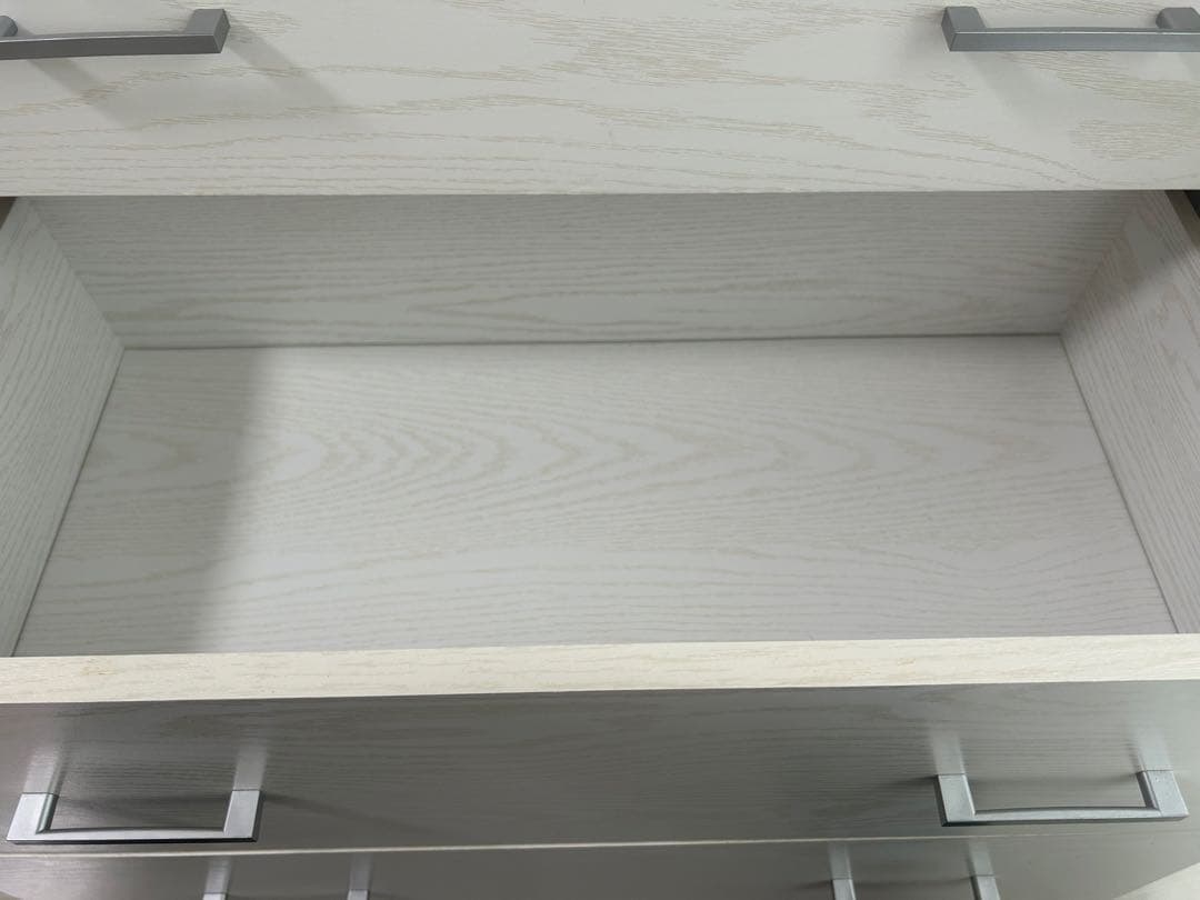 ニトリ　ホワイト 木製 チェスト 4段