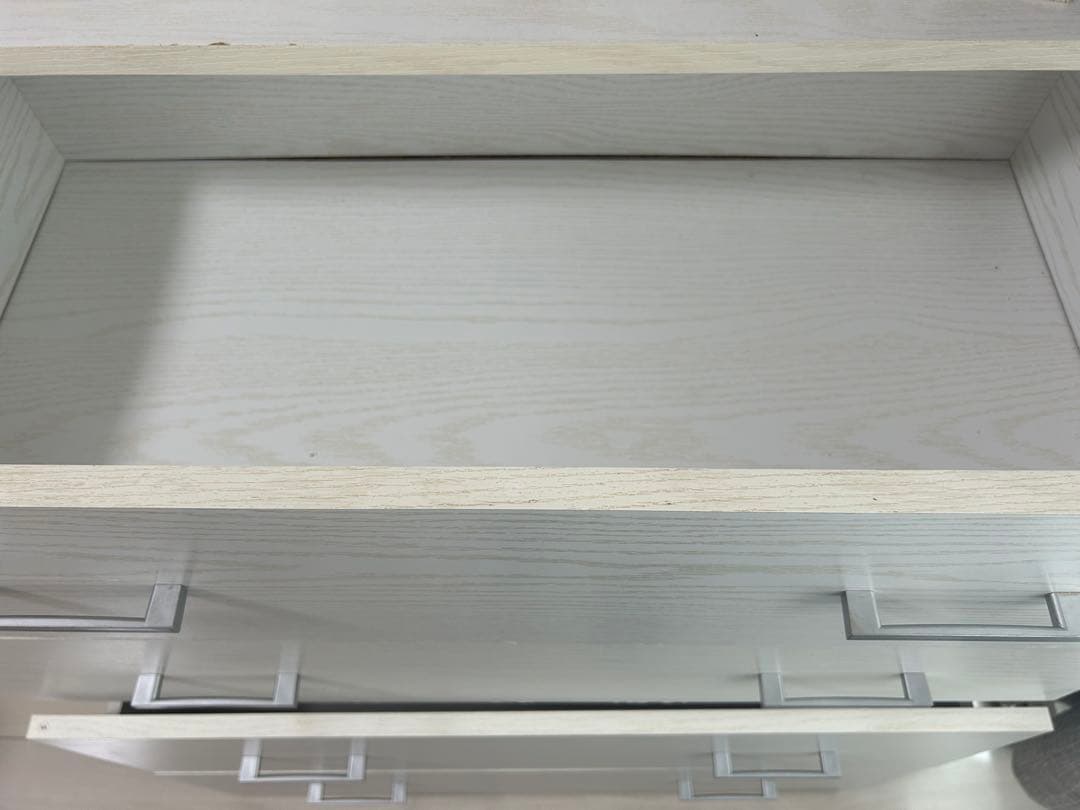 ニトリ　ホワイト 木製 チェスト 4段