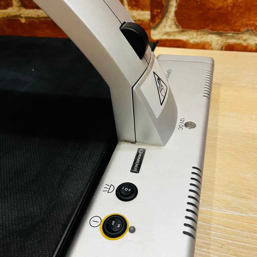 K3011 拡大読書器 メゾ・フォーカス 20インチ XYテーブル照明付