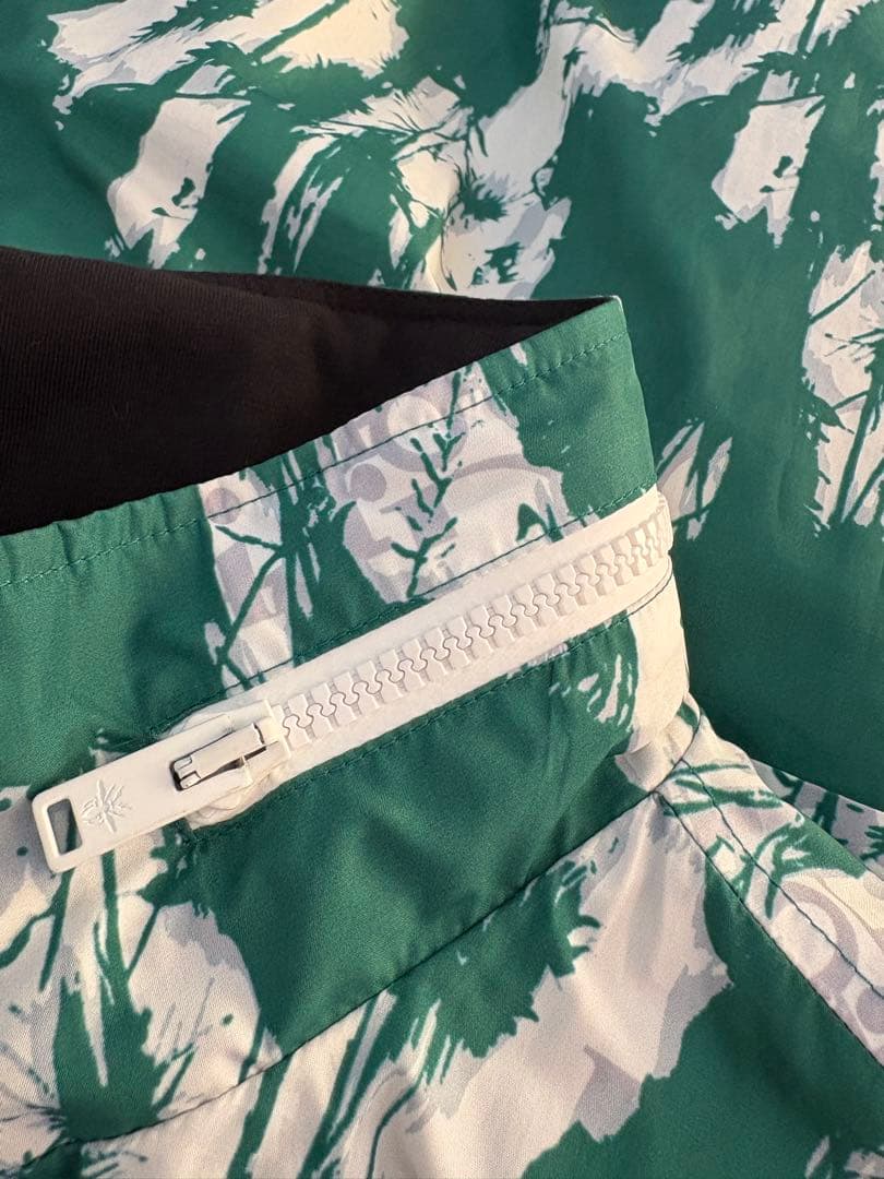 美品　Dior 緑と白のナイロンジャケット　110 120