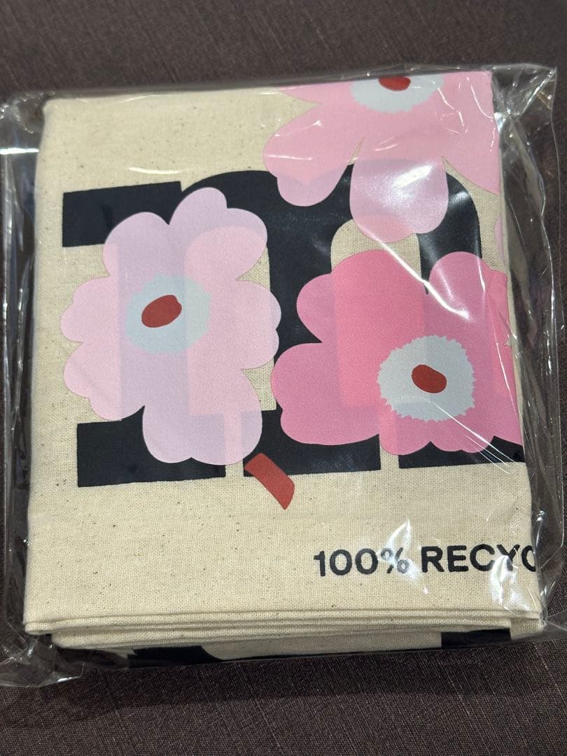 新品marimekko ノベルティSakura moment トートバッグ