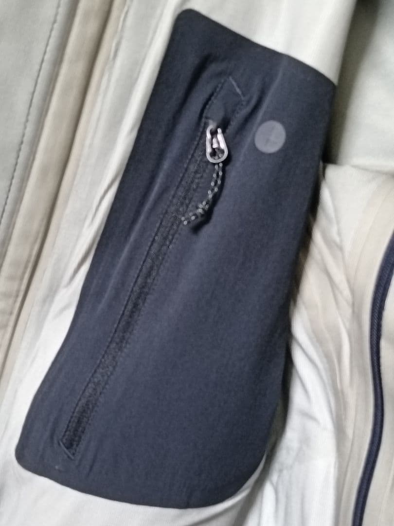 サロモン SALOMON ICESTAR 3L JKT　Sサイズ