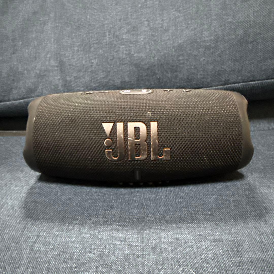 JBL Charge 5 ブラック送料無料！