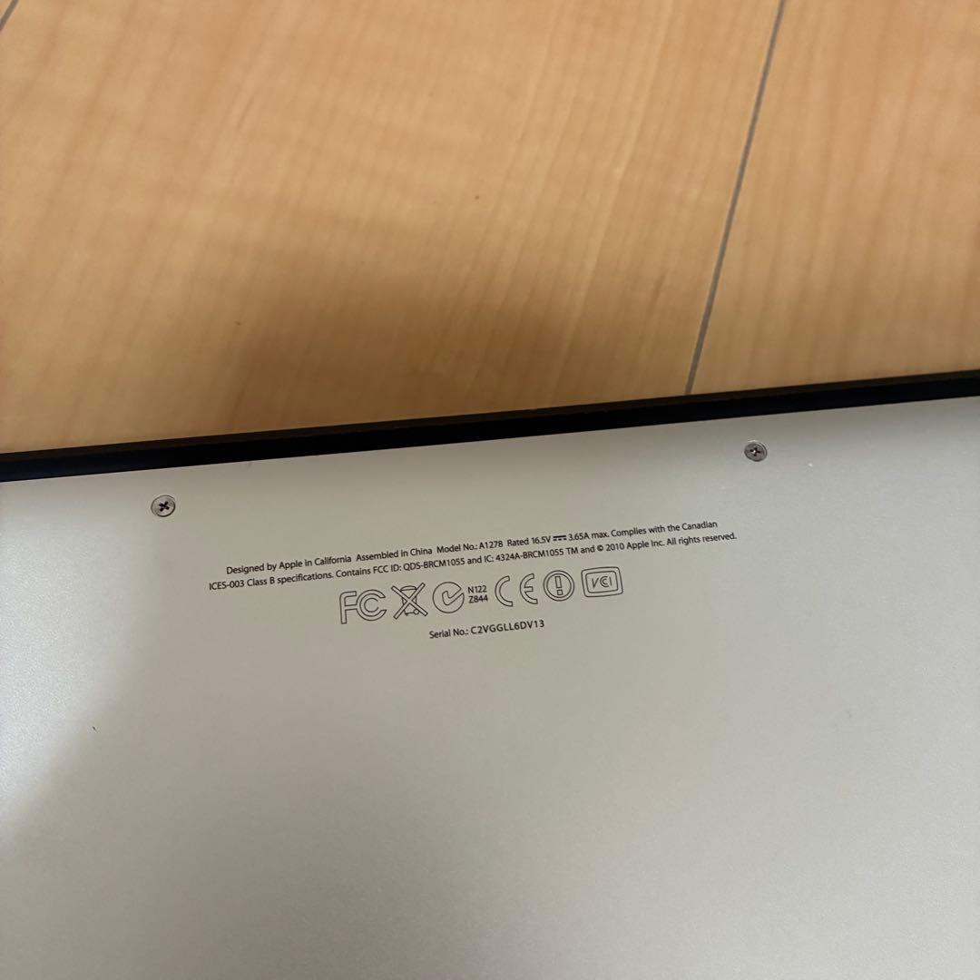 MacBook Pro 13inch,2011本体
