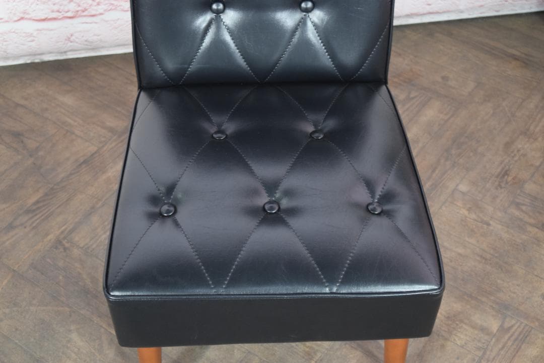 展示品 カリモク60 カフェチェア スタンダードブラック 2024年製