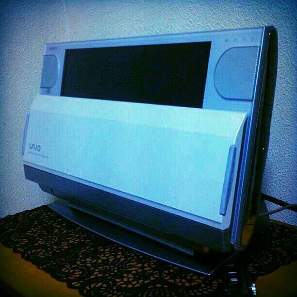 デザインクール！デスクトップ一体型VAIO パソコン