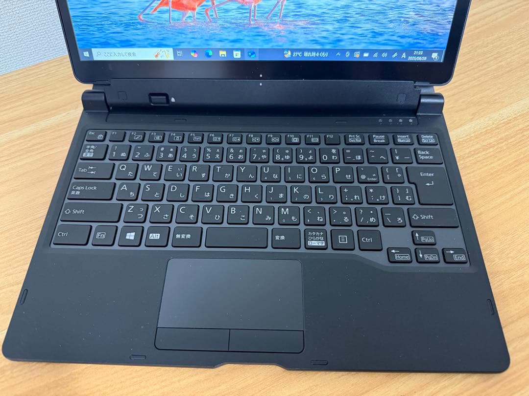 Windowsタブレット本体 ARROWS Tab Q738 i5-7300U/4GB/256GB SSD