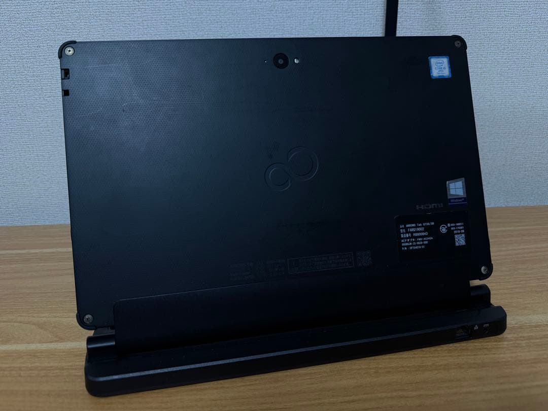 Windowsタブレット本体 ARROWS Tab Q738 i5-7300U/4GB/256GB SSD