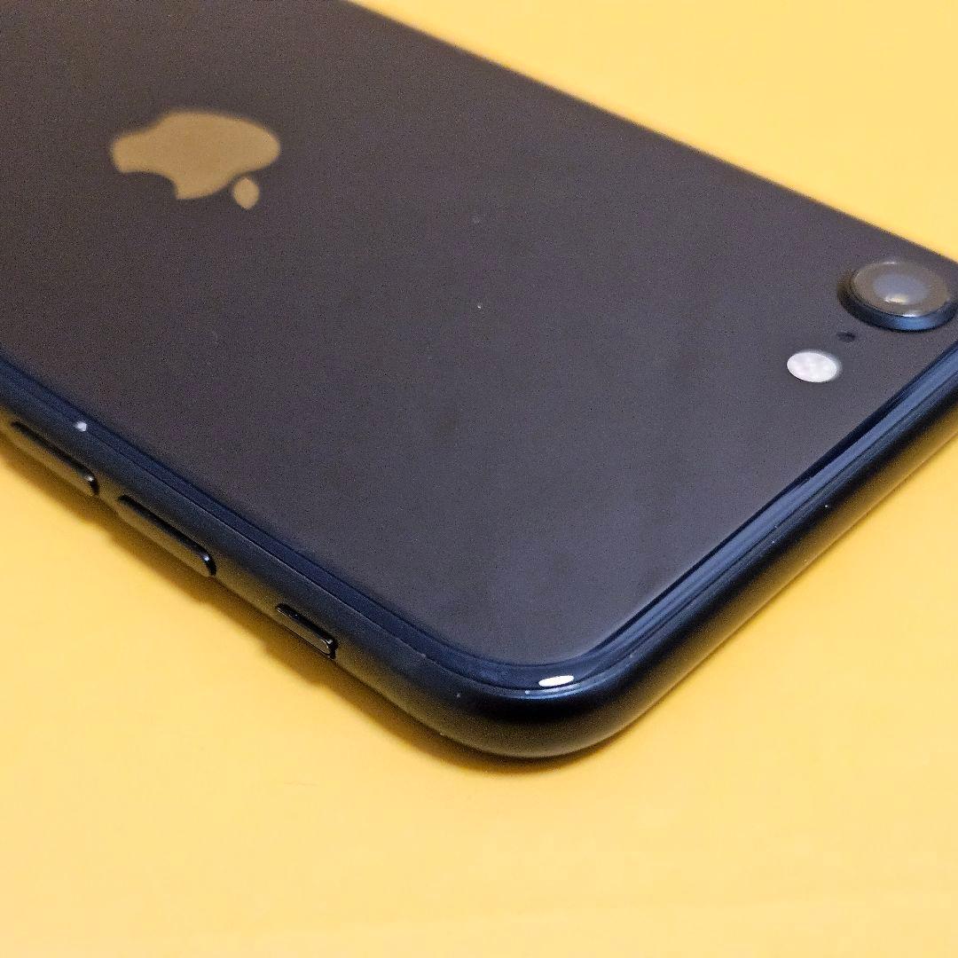 iPhone SE3 64GB｜24時間以内発送#381