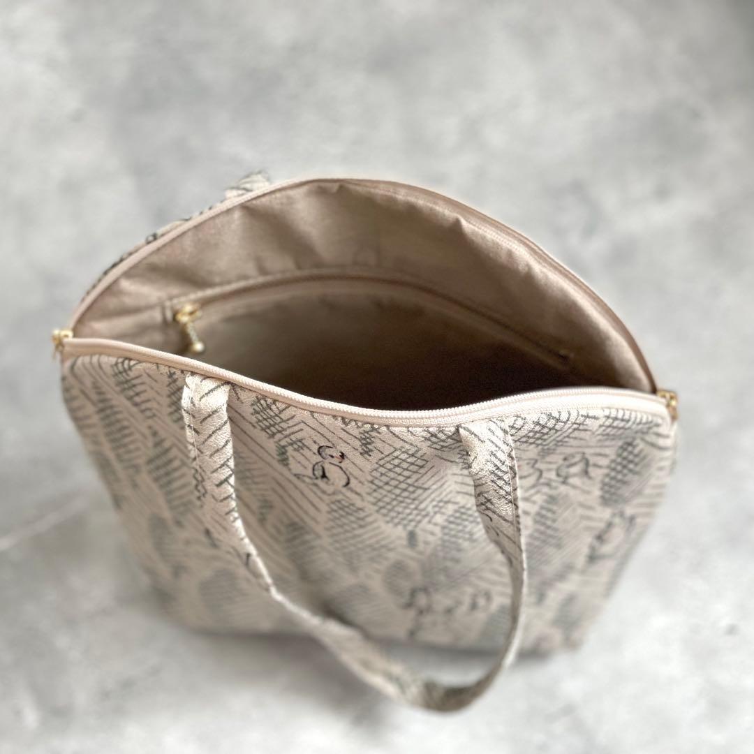 ⚮̈ミナペルホネン　lumiukko マドレーヌバッグ　ショルダー　肩がけ