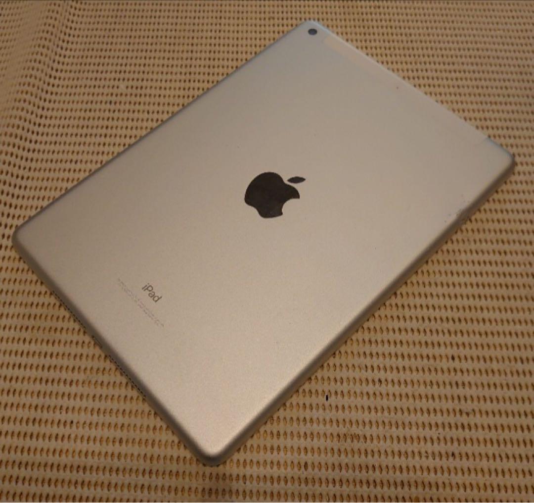 DMPY1完動品SIMフリー液晶無傷iPad第6世代(A1954)本体32GB