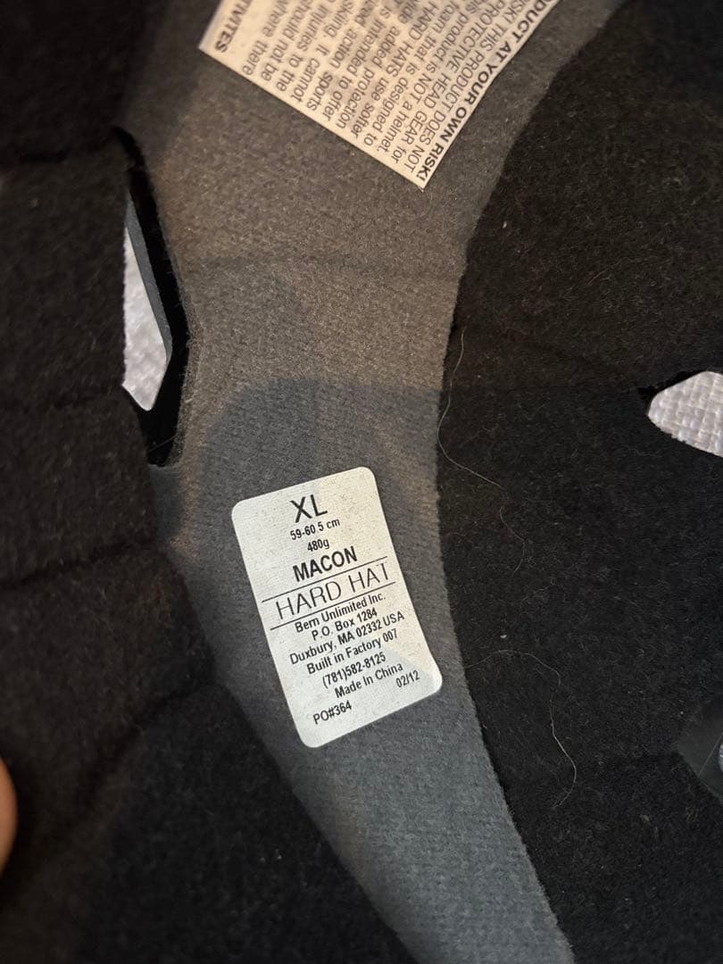 値下げ　bern ヘルメット　セット　スケボー　スノボー　自転車にも