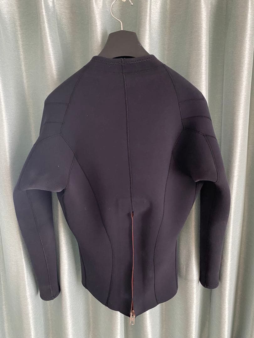 ハリー ウエットスーツ　タッパー