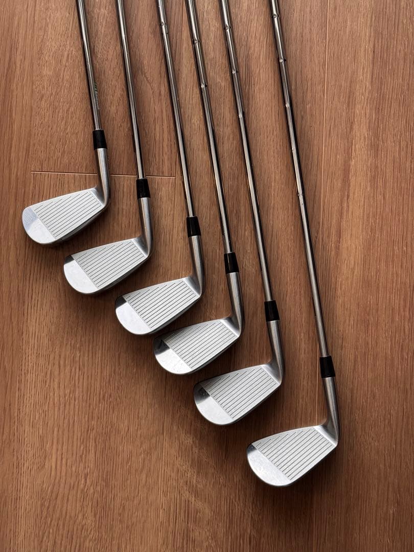 週末価格　ブリヂストン　J15CB アイアン　DGS200６本セット