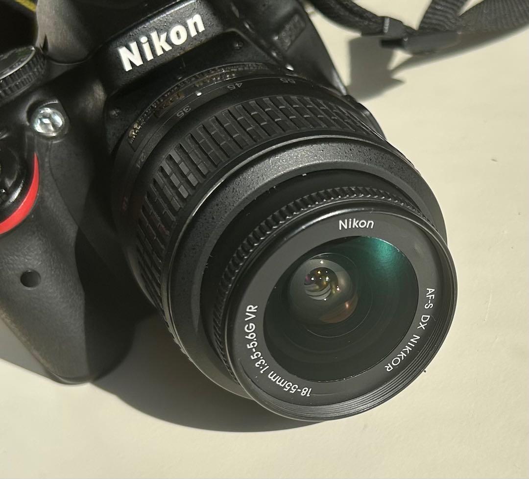 Nikon D5100 一眼レフ 18-55mm VR レンズ